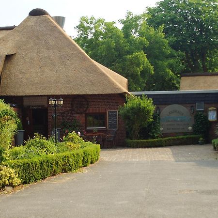 מלון Groß Grönau Landhaus Absalonshorst מראה חיצוני תמונה