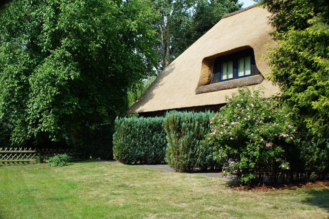 מלון Groß Grönau Landhaus Absalonshorst מראה חיצוני תמונה